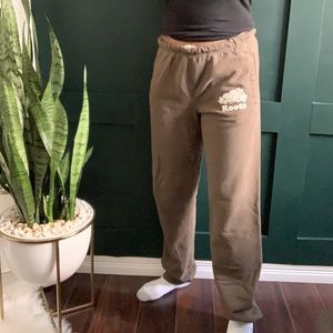 Roots joggers